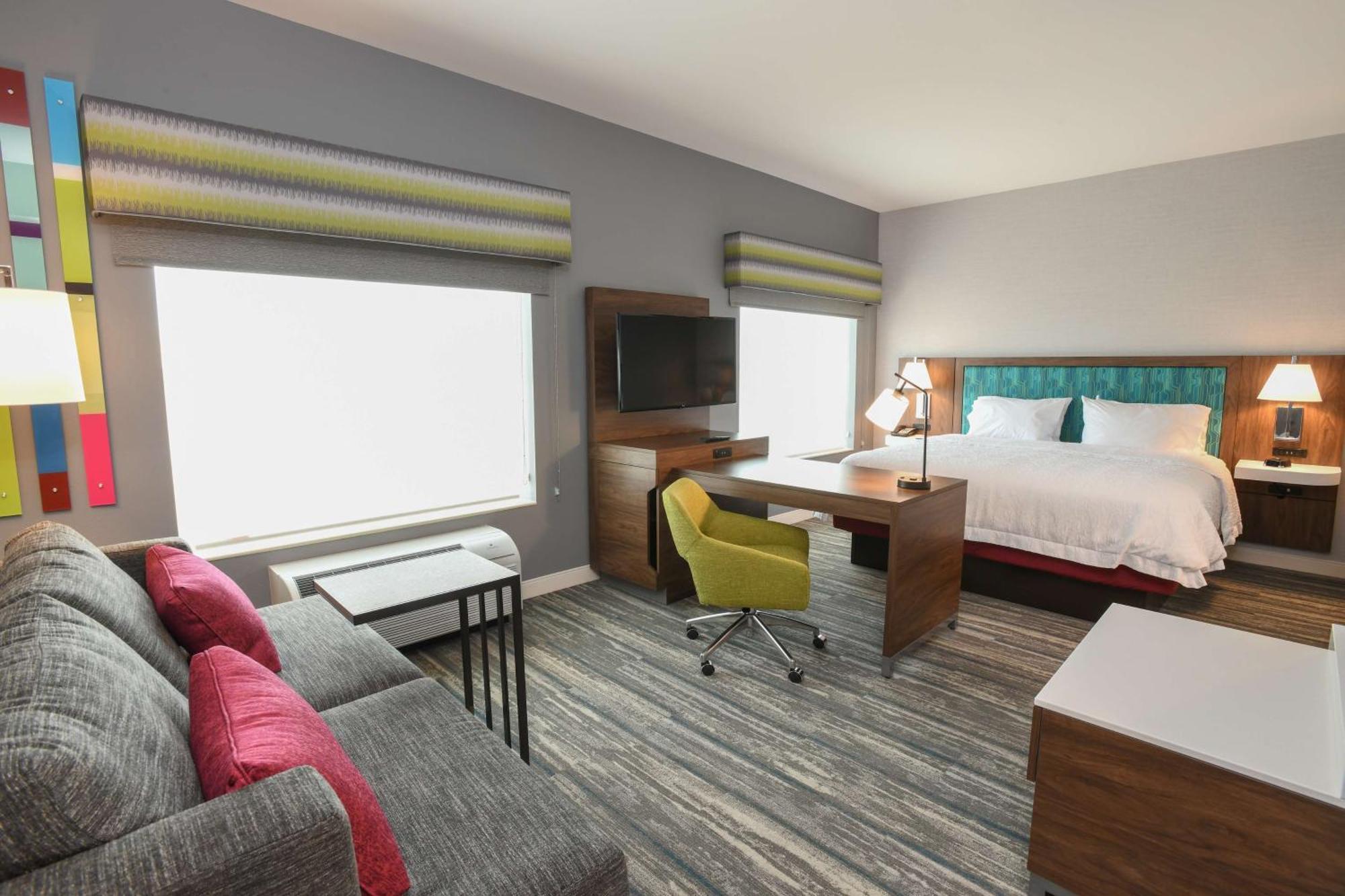 Hampton Inn & Suites Cincinnati Liberty Township West Chester Exterior photo